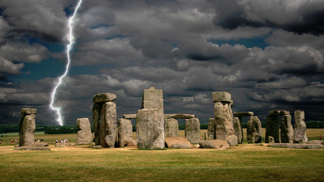 Stonehenge: Decoded