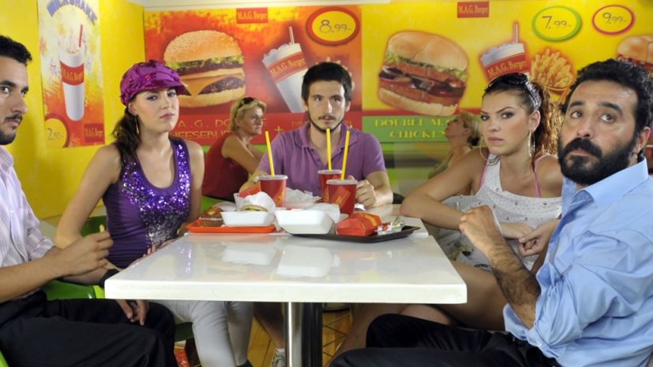 Muro nalet olsun içimdeki insan sevgisine full izle