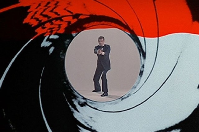 Novi James Bond