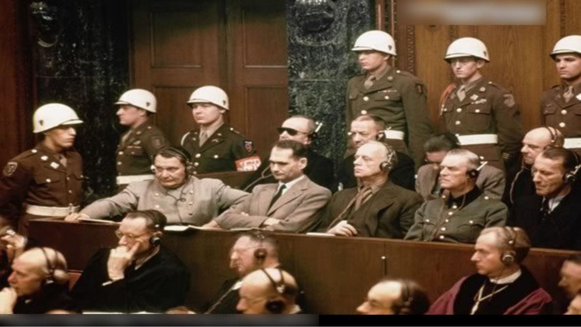 Военный процесс в нюрнберге. Нюрнбергский трибунал Геринг. Нюрнбергский трибунал 1945 Риббентроп.