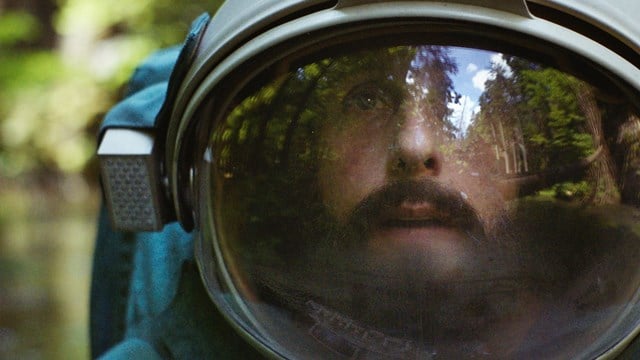 Adam Sandler kao prvi astronaut