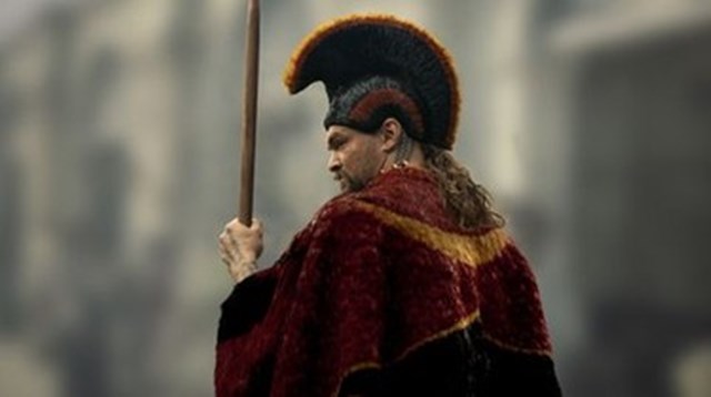 Jasno Momoa u novoj akciji, a tu je i Rock