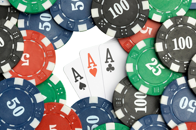 Zakaj Slovenci izberejo igre z živimi delivci